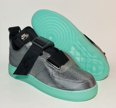 glow in the dark nike af1
