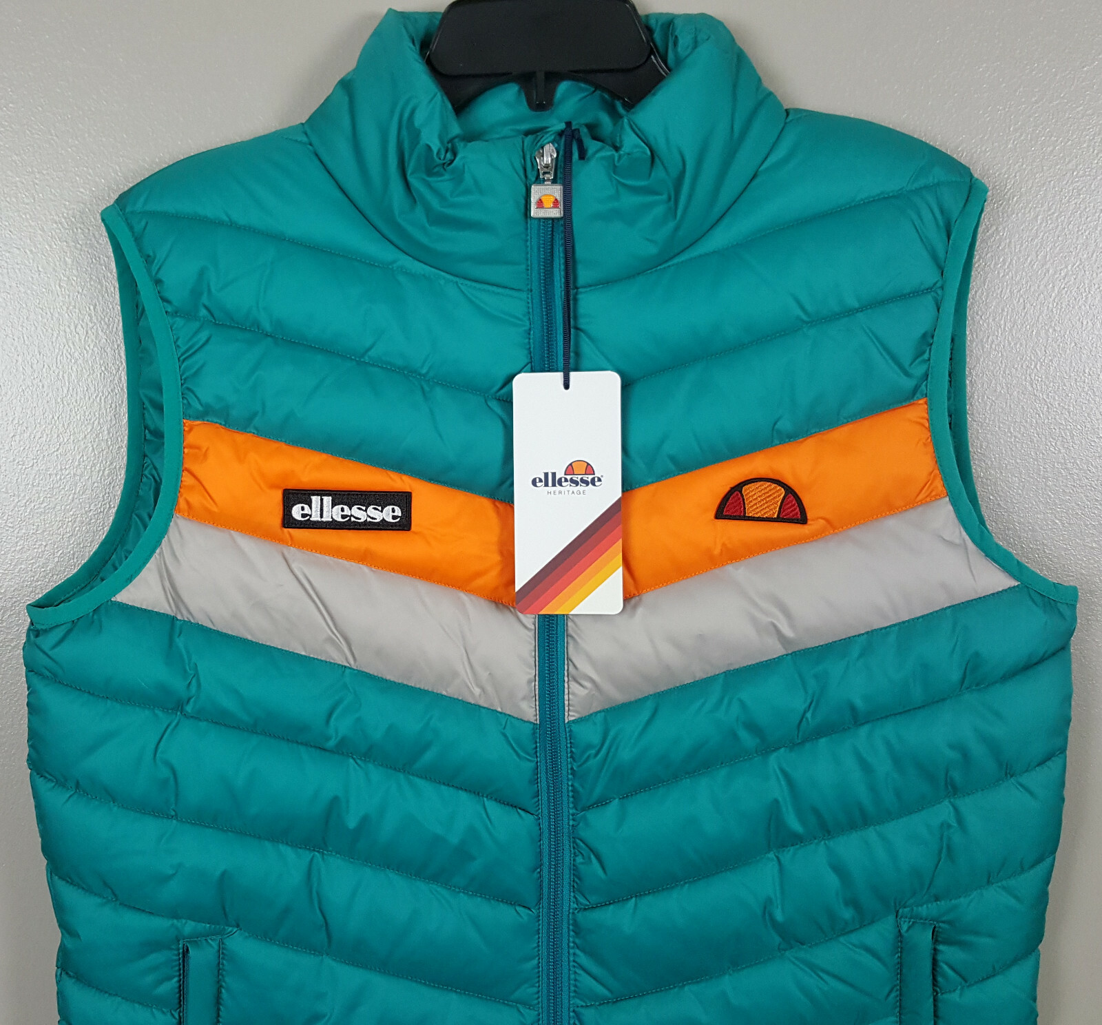ellesse puffer vest