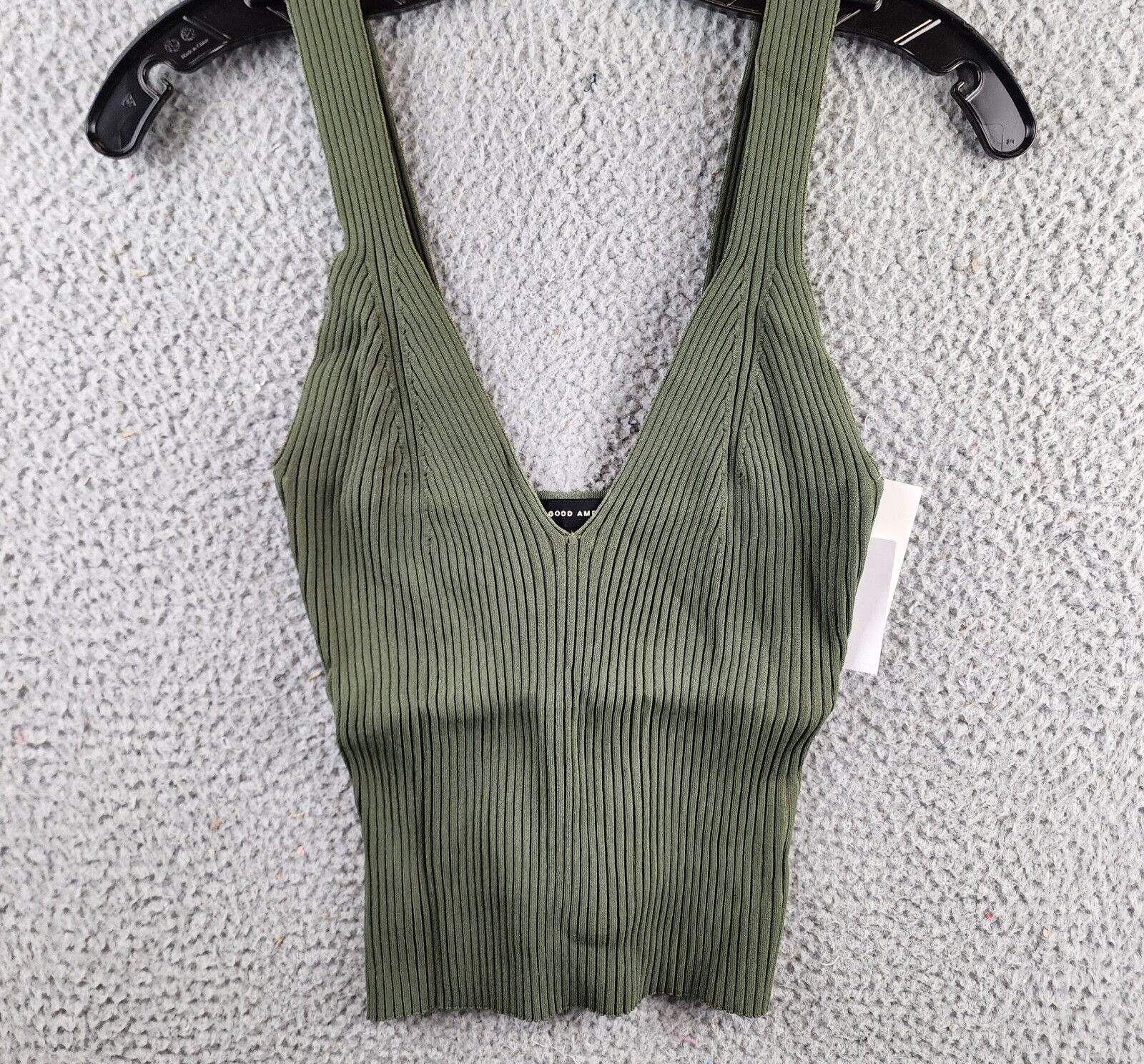 Good American Shine Ribbed Tank Top Women's M Fatigue Deep V-Neck Sleeveless - Picture 2 of 13