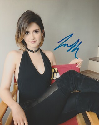 Amazon.co.jp: ローラ・マラノ直筆サイン入り超大型写真Laura