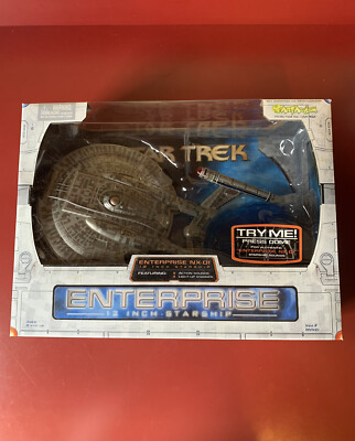 Star Trek - ENTERPRISE NX-01 (Art Asylum, 2002) Diamond Select Toys. BRAND NEW
