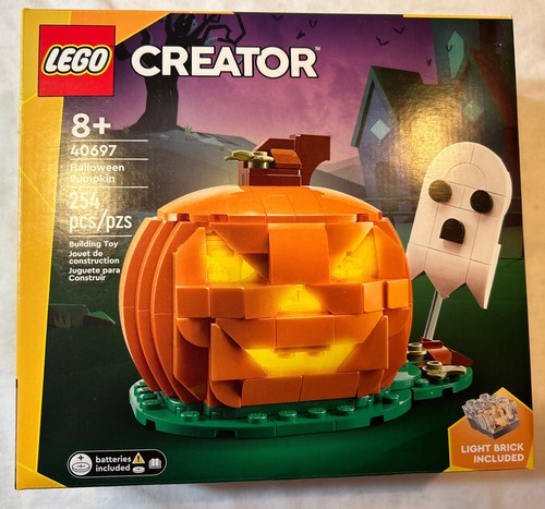 Lego Creator Halloween Pumpkin & Ghost 2024 Set 40697 Light