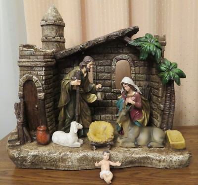 Beautiful Nativity with Stable & Nightlights Christmas Holiday Decor