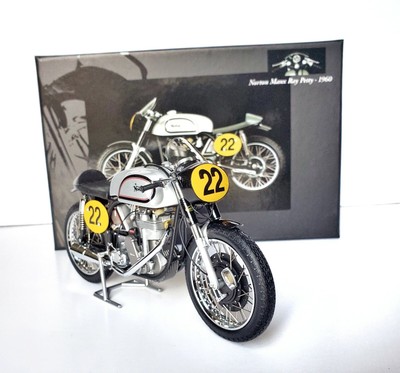 1/12 Scale diecast 122 132400 Norton Manx Ray Petty 1960