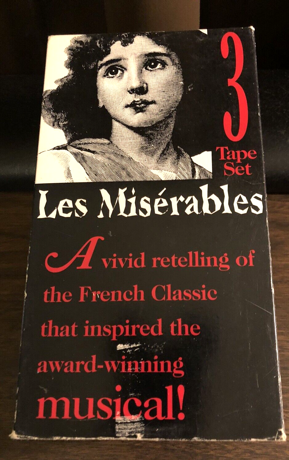 レ・ミゼラブル [VHS] Amazon.com: Les Miserables (Literary Masterpieces) [VHS