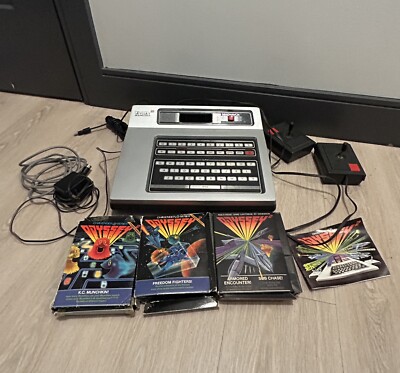 Magnavox Odyssey 2 Microprocessor Video Game System UNTESTED with 3 Games