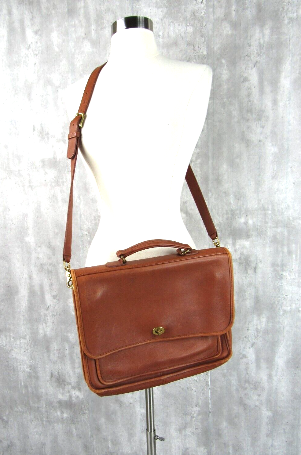 Vtg Coach 5181 Shoulder Bag COLEBROOK Messenger Bag