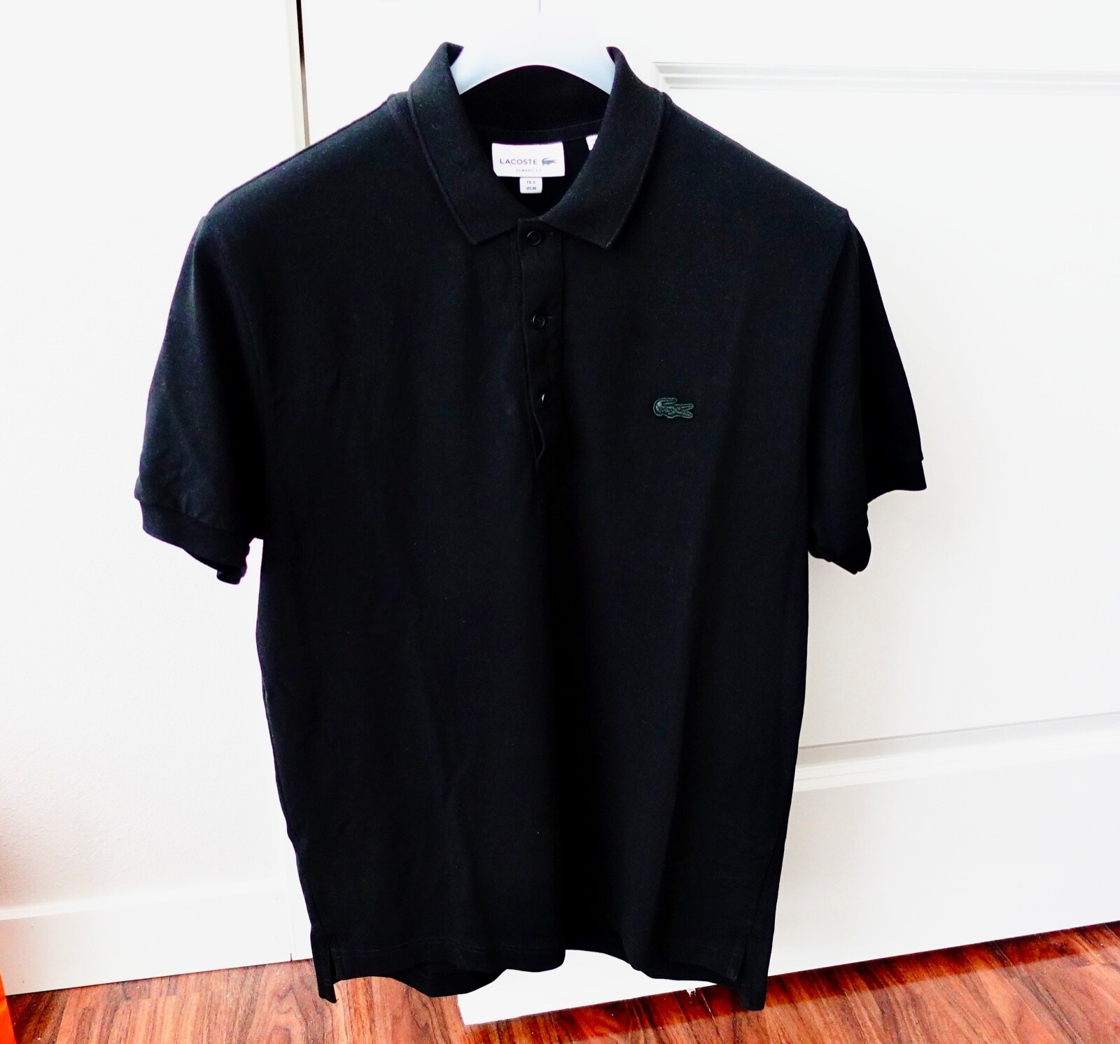 新品未着用【LACOSTE】BOYSラインPOLOシャツ　ブラック　Mサイズ LACOSTE（ラコステ）の「【LACOSTE】BOYSラインPOLOシャツ