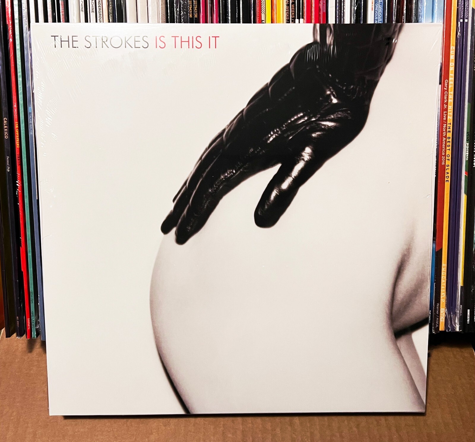 The Strokes - Is This It (International Cover) **BRAND NEW