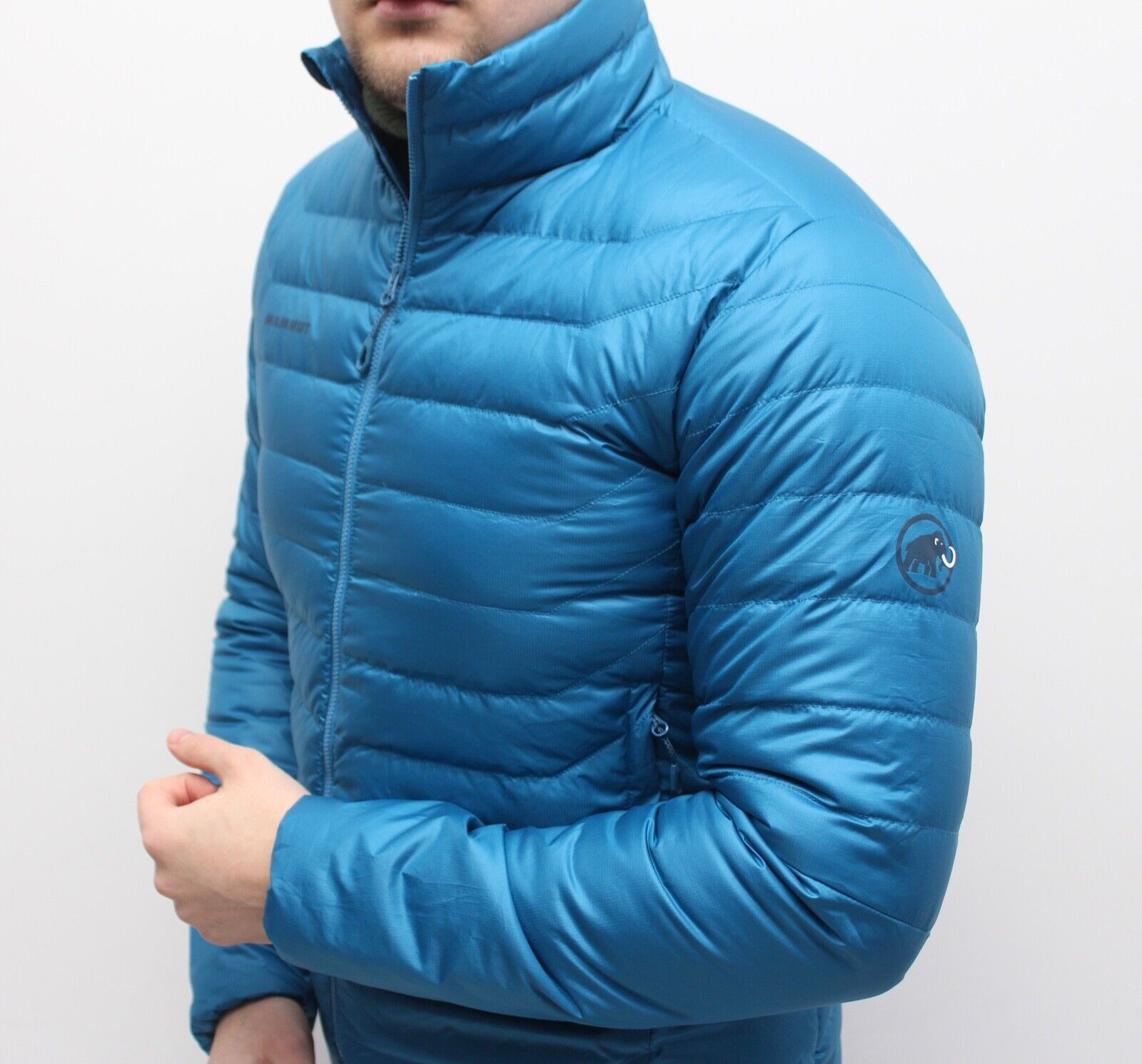 Men's MAMMUT Convey Inner Down Puffer Jacket Full Zip Fill Men's MAMMUT Convey Inner Down Puffer Jacket Full Zip Fill