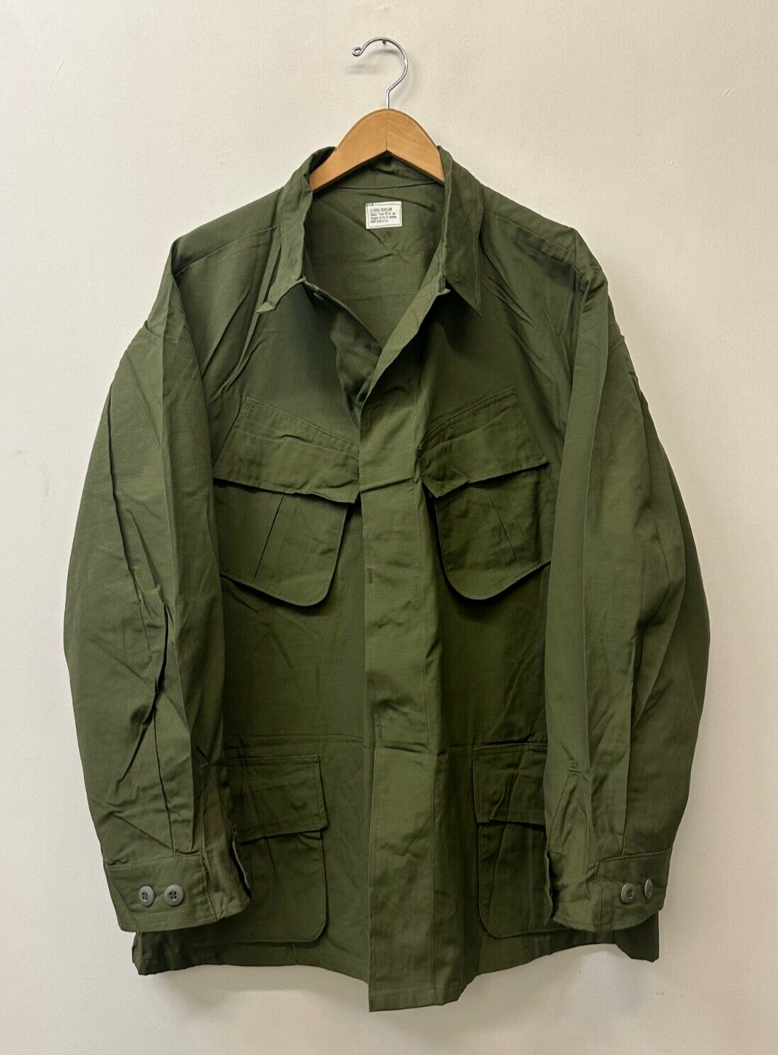 68年製 US ARMY Jungle Fatigue NOS Jungle Fatigue Shirt, Size XL/Regular, US Army, Dated