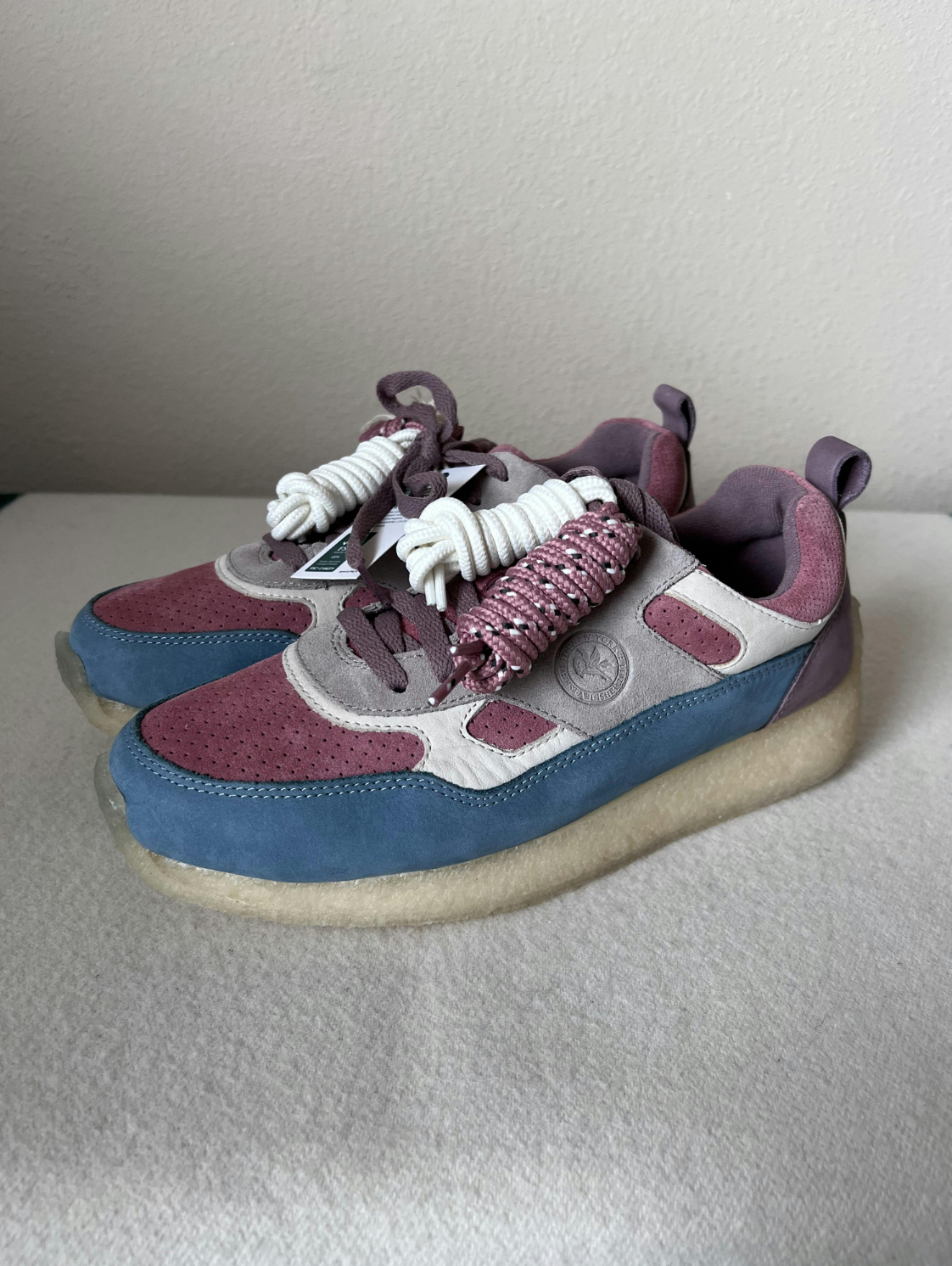 Clarks x Ronnie Fieg Lockhill 8th Street Pink Blue - Size 9