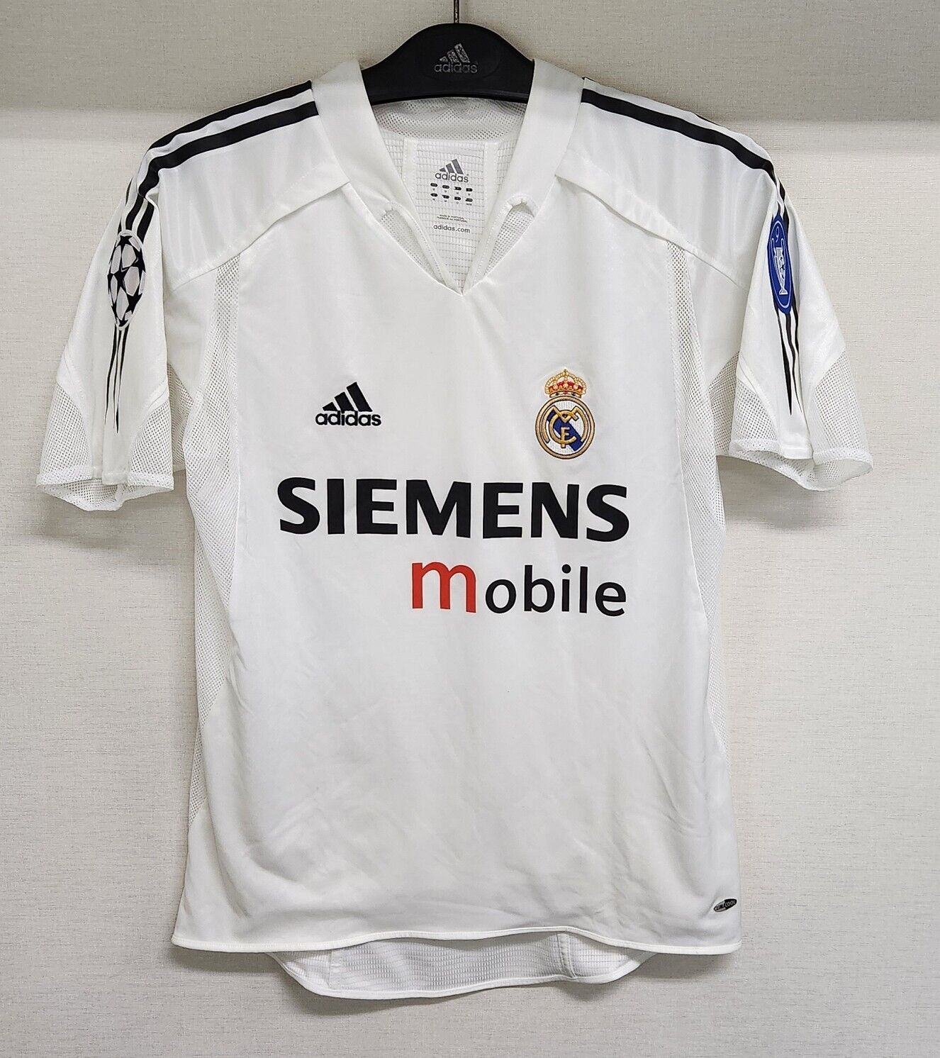 2004-05 Real MADRID Home S/S No.5 ZIDANE Player Issue UEFA 2004-05 Real MADRID Home S/S No.5 ZIDANE Player Issue UEFA