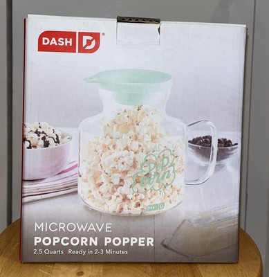 NIB DASH Microwave Popcorn Popper Aqua Glass Silicone Lid 80 oz Capacity 2.5 Qt