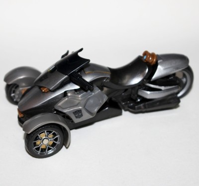 2010 Transformers Speed Stars Stealth Force Knockout Tricycle Bike C-023E