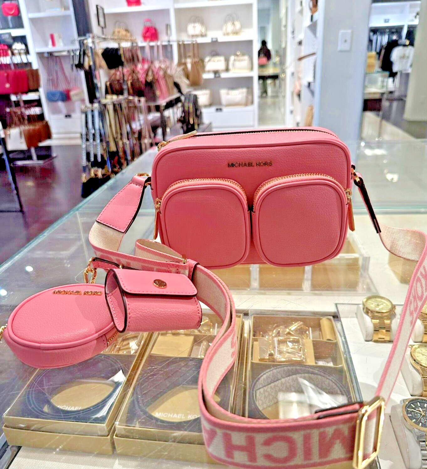 新品未使用 MICHAEL KORS バッグ 楽天市場】マイケルコース MICHAEL KORS バッグ ショルダー