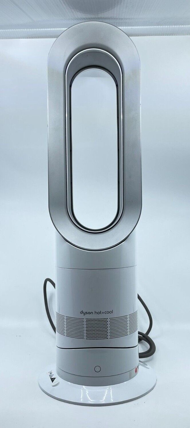 Dyson AM09 Hot & Cool Jet Focus Fan Heater - White/Silver NO Dyson AM09 Hot & Cool Jet Focus Fan Heater - White/Silver NO