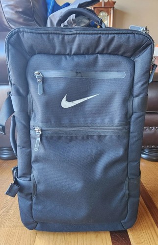 こういちNIKE ナイキ FIFTYONE49 69L キャリーバッグ NIKE FiftyOne49 Black Cordura Carry-On Luggage Bag w/ Wheels