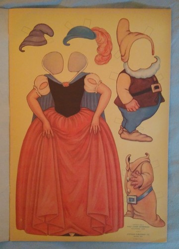 vintage antique 1930s Disney Snow white paper doll book