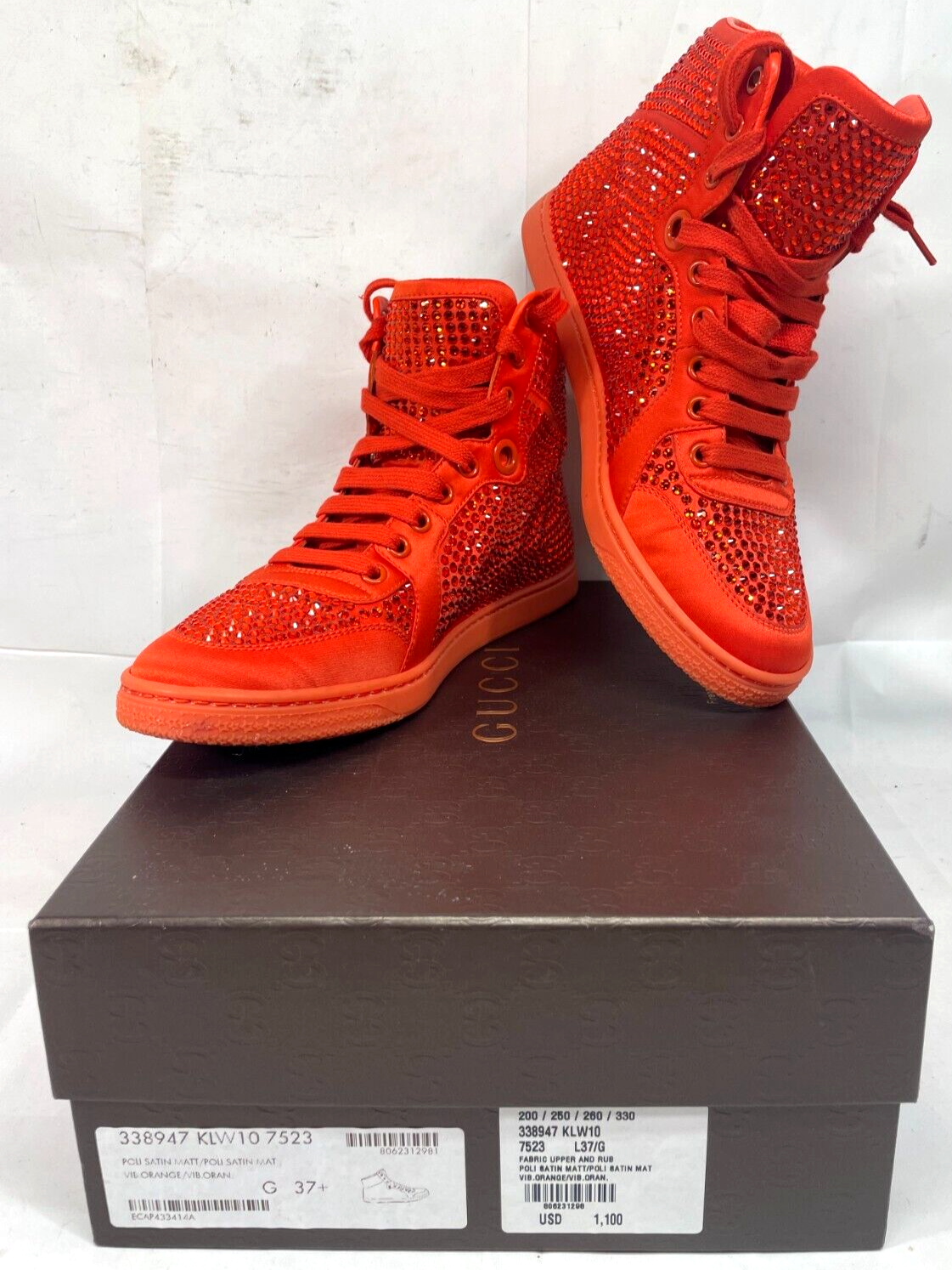 GUCCI レッド スニーカー Women's Gucci Re-Motion sneaker in Rosso Ancora red GG nylon