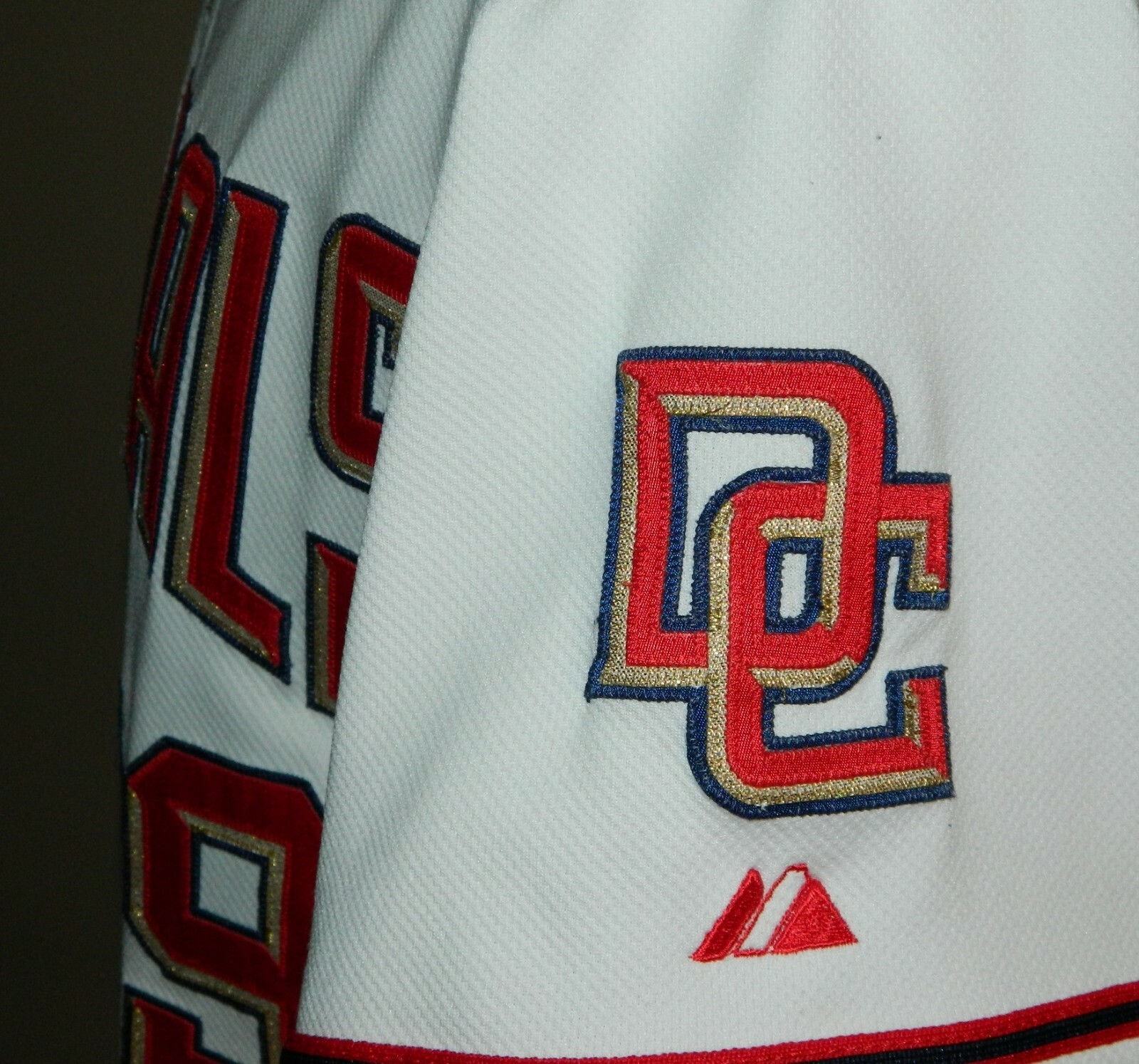 2009 Scott Olsen Game Worn Washington Nationals Home Jersey #19 - Majestic