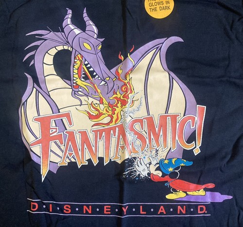 Vintage 1990s Disneyland Fantasmic Fantasia T-Shirt Glow in