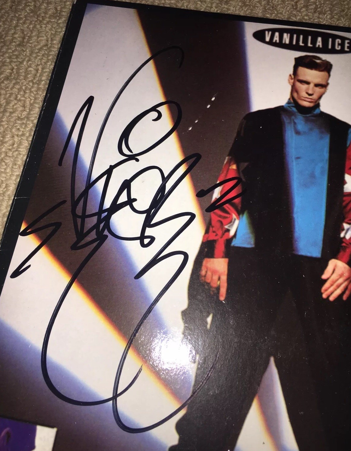 VANILLA ICE - SIGNED TO THE EXTREME VINYL LP RECORD *AUTOGRAPHED* ROB VAN WINKLE