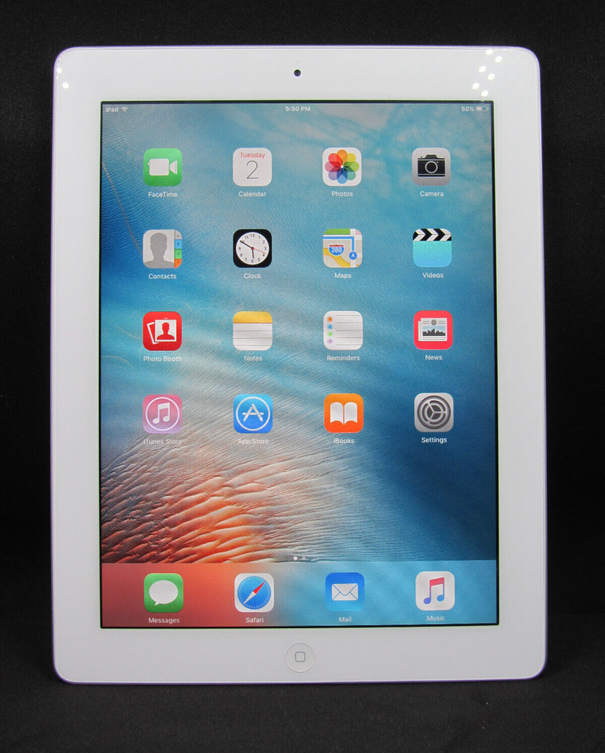 Apple iPad 2 Tablet 16GB White A1395 MC979LL/A Cleared Unlocked SKU A101 Apple iPad 2 Tablet 16GB White A1395 MC979LL/A Cleared Unlocked SKU A101