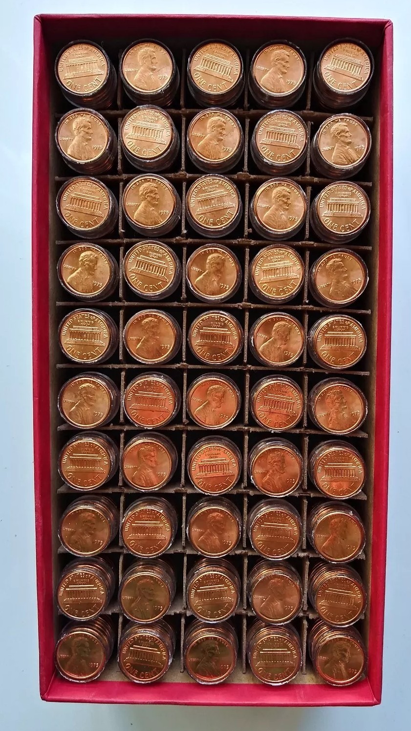 1975-P 2500 BU Lincoln 95% Copper Cent not Indian or Wheat in nice Penny Box