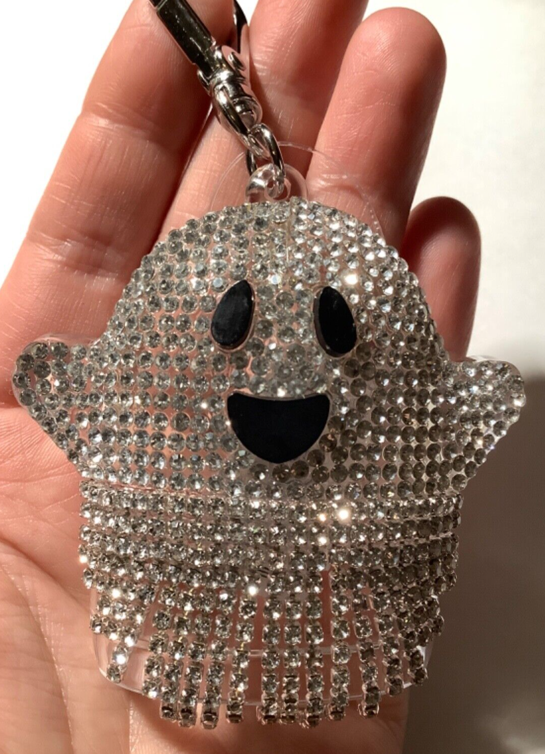 スキャンダル グッズ キーホルダー ピック ピンバッジ Bath & Body Works Bling Rhinestone Ghost PocketBac Holder Silver