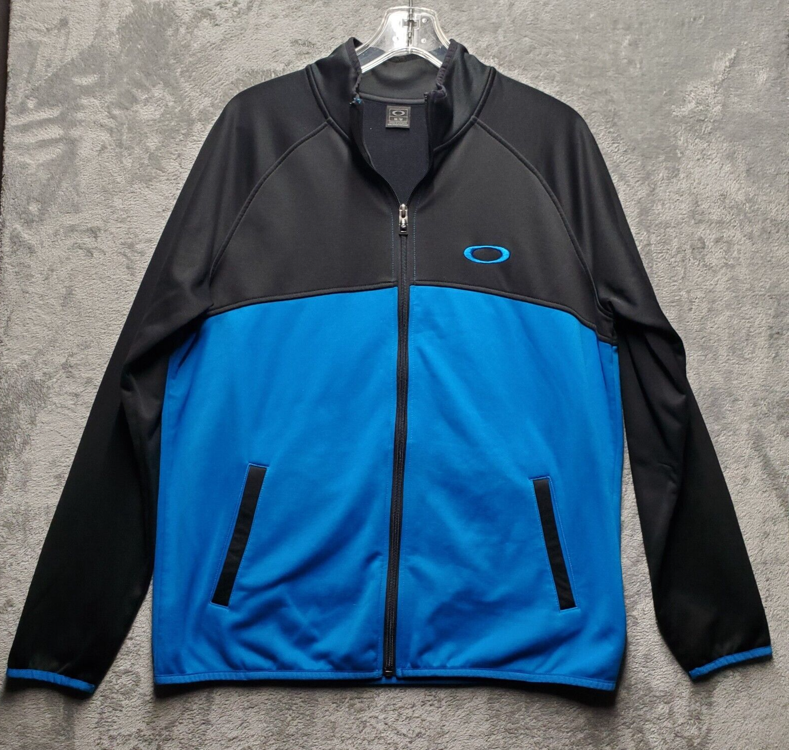 Oakley - OAKLEY ジップナイロンジャケット　総柄ブルゾン　XL 楽天市場】オークリー ジャケット（コート・ジャケット｜メンズ