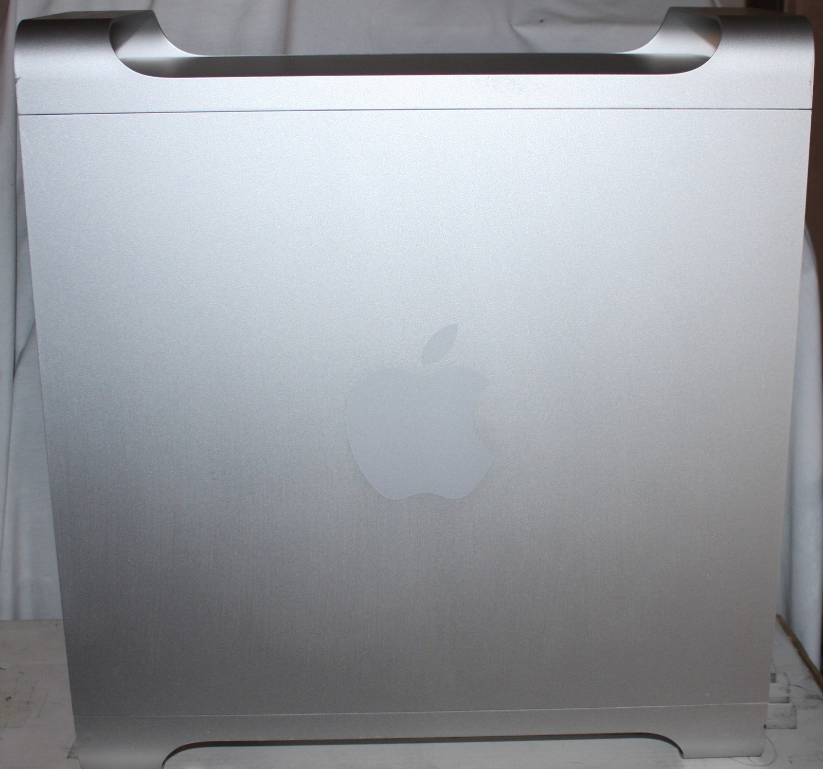 APPLE MAC PRO 2010  | 12 CORE 3.46 Ghz | 96 GB RAM | 4x 1TB HDW-RAID5 | HD 5770