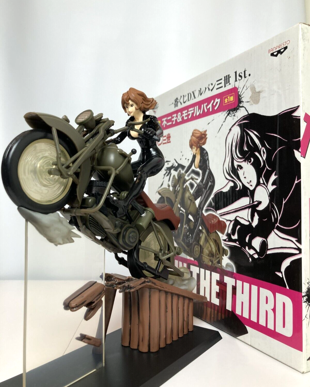 峰不二子　ハーレーダビッドソン 峰不二子のバイクは何？ハーレー・トライアンフの車種遍歴から