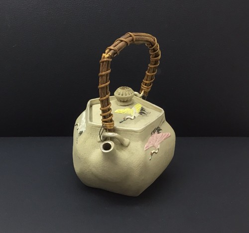 ANTIQUE JAPANESE BANKO POTTERY TEAPOT - Hand Painted Lid & Hexagonal Sides