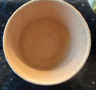 Shawnee USA Signed Criss Cross 5 1/2