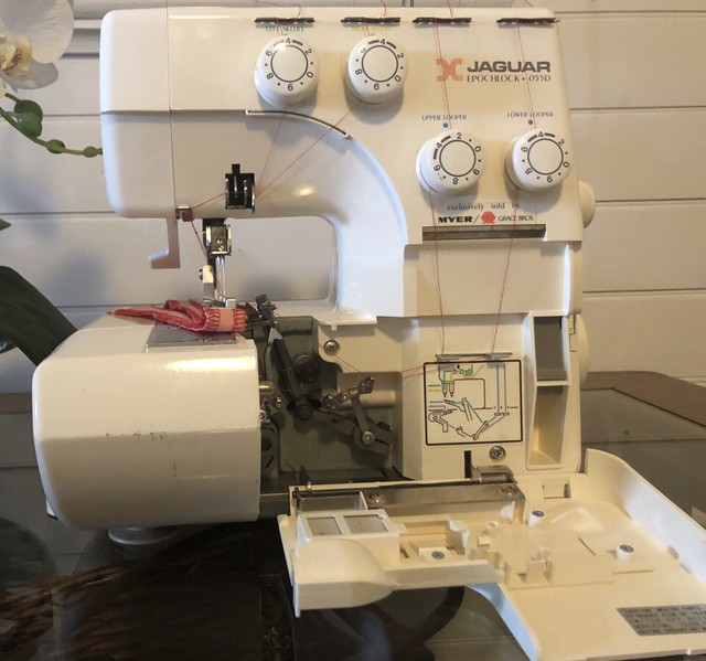Оверлок jaguar 055d