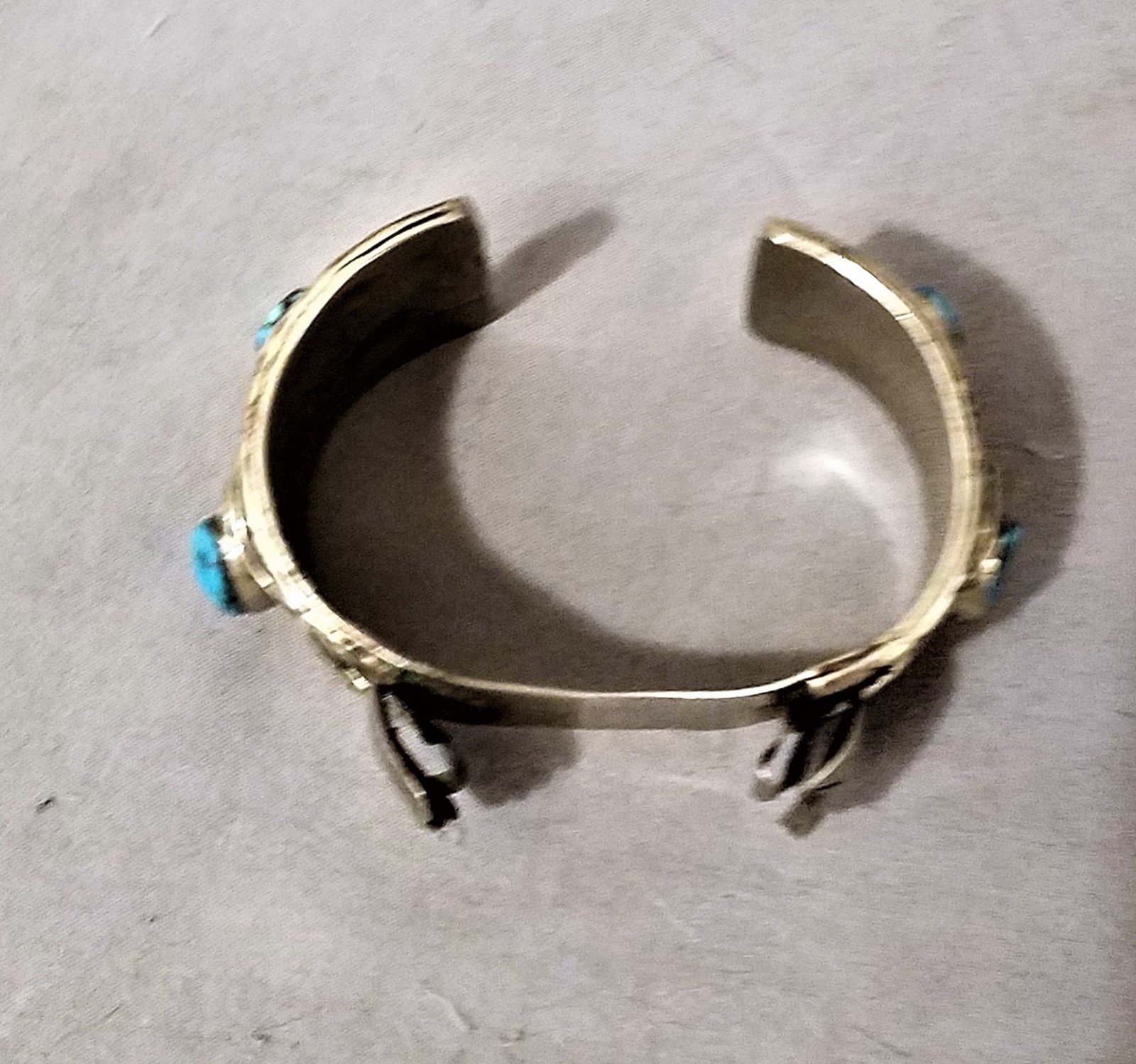 Vintage Native American Southwest Tribal Artisan Sterling Turquoise Watch Cuff