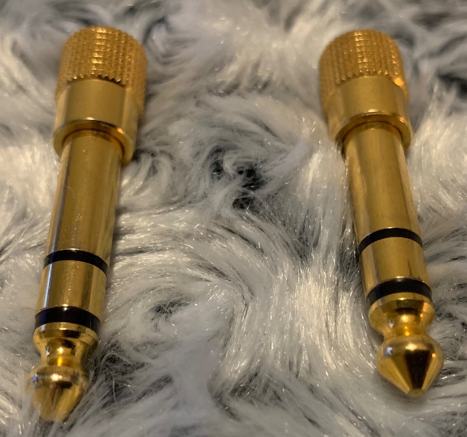 Two Stereo Audio Adapter 6.35mm 1/4” Male to 3.5mm 1/8” Female Headphones Plug