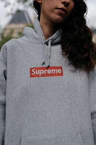 Supreme Swarovski Box Logo Hooded Sweatshirt Heather Grey XL Supreme Swarovski Box Logo Hooded Sweatshirt Heather Grey XL