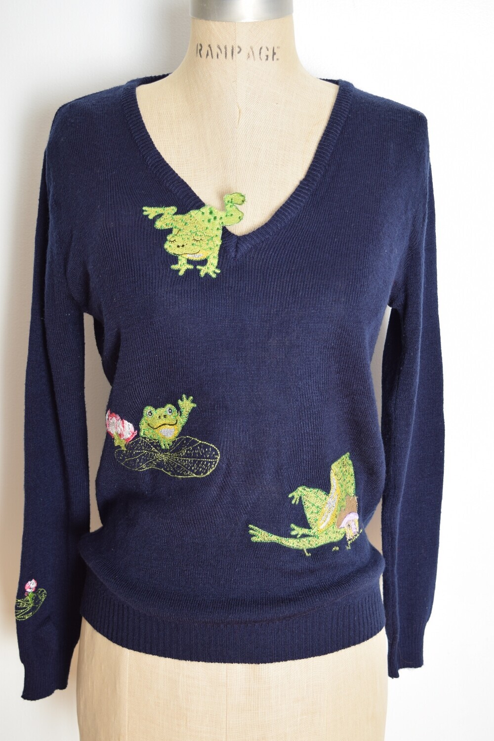 vintage 70s sweater navy embroidered FROGS Cyn Les Shirlee