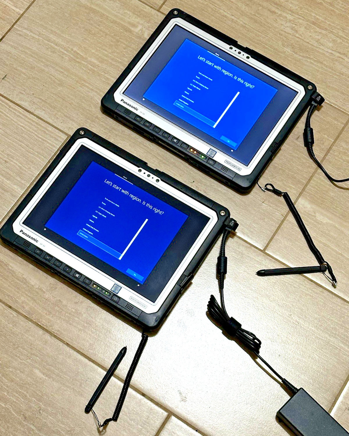 Panasonic Toughbook CF-33 Intel Core i5-7300 8GB RAM 256GB