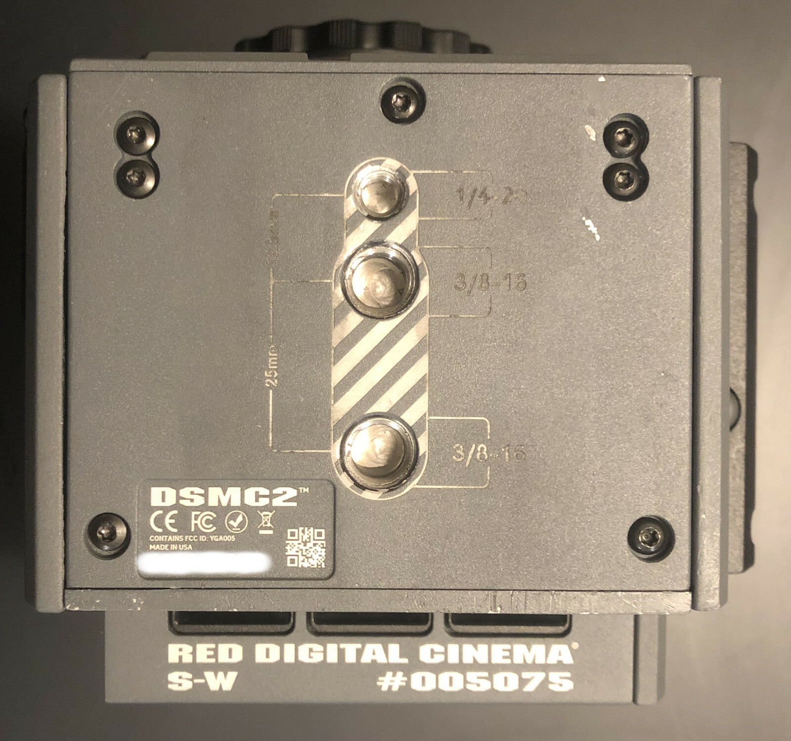 RED SCARLET-W 5K + Canon EF Mount + Low Hours + Skin & Standard OLPF