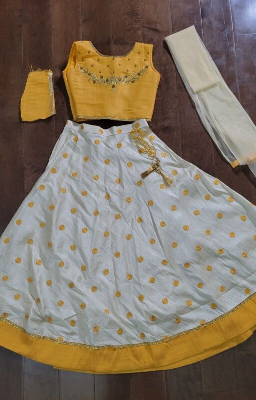 Indian dress, party wear, girls, yellow and white, size 32