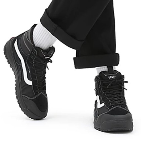 Black Black Hiking Shoes