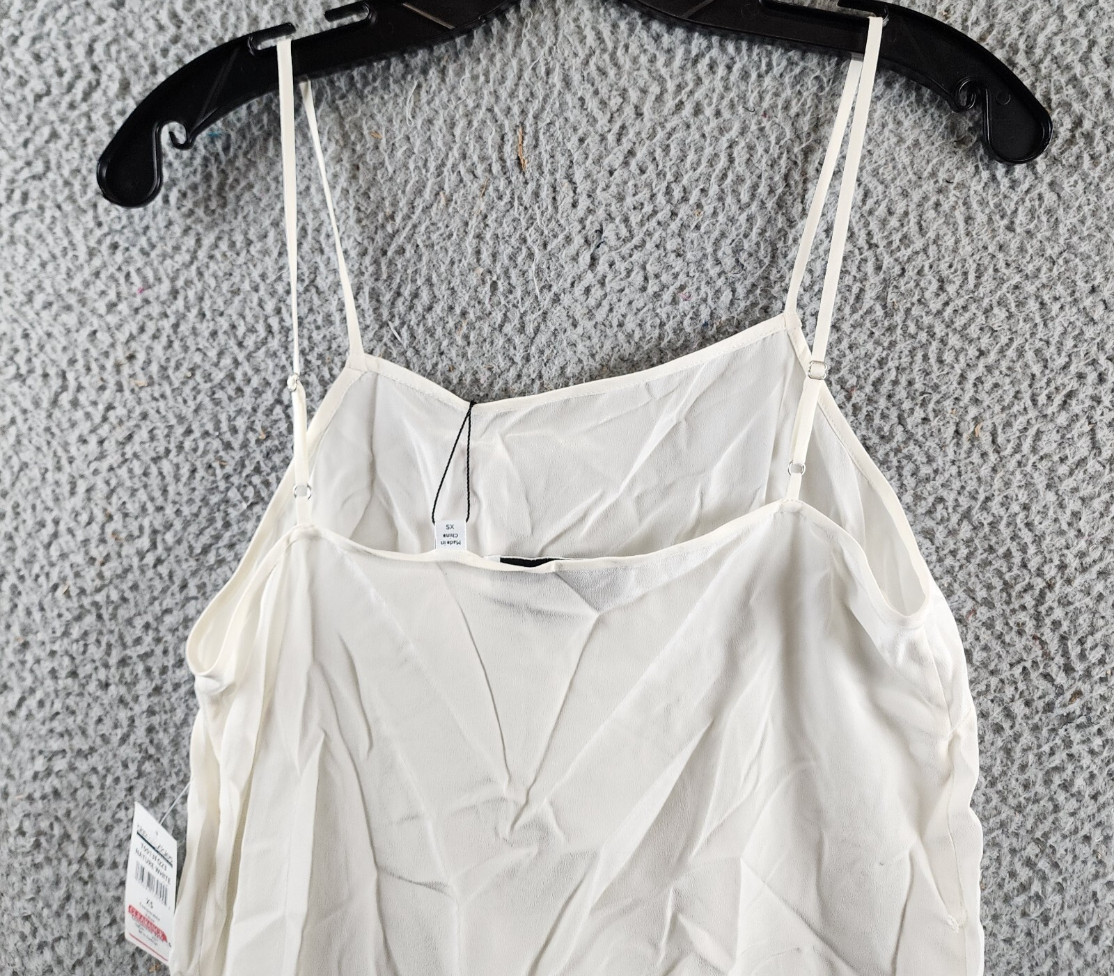Equipment Femme Willow Silk Top Women's XS Nature White Adjustable Strap - Picture 15 of 15