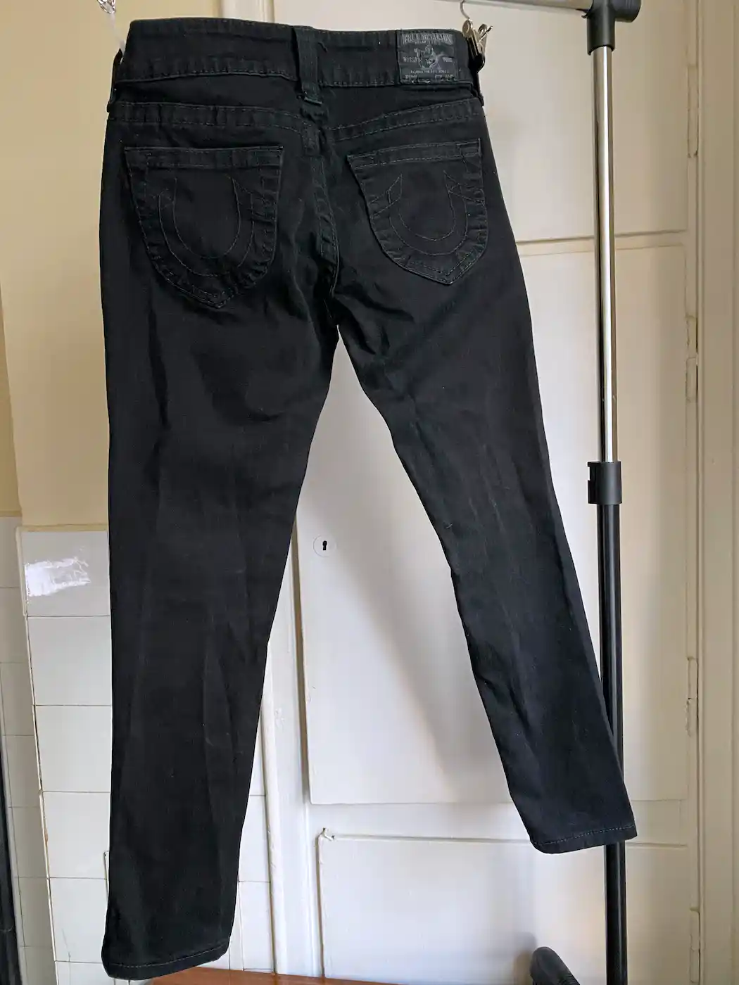 [新品] TRUE RELIGION SECTION ROW SEAT s-l400.jpg