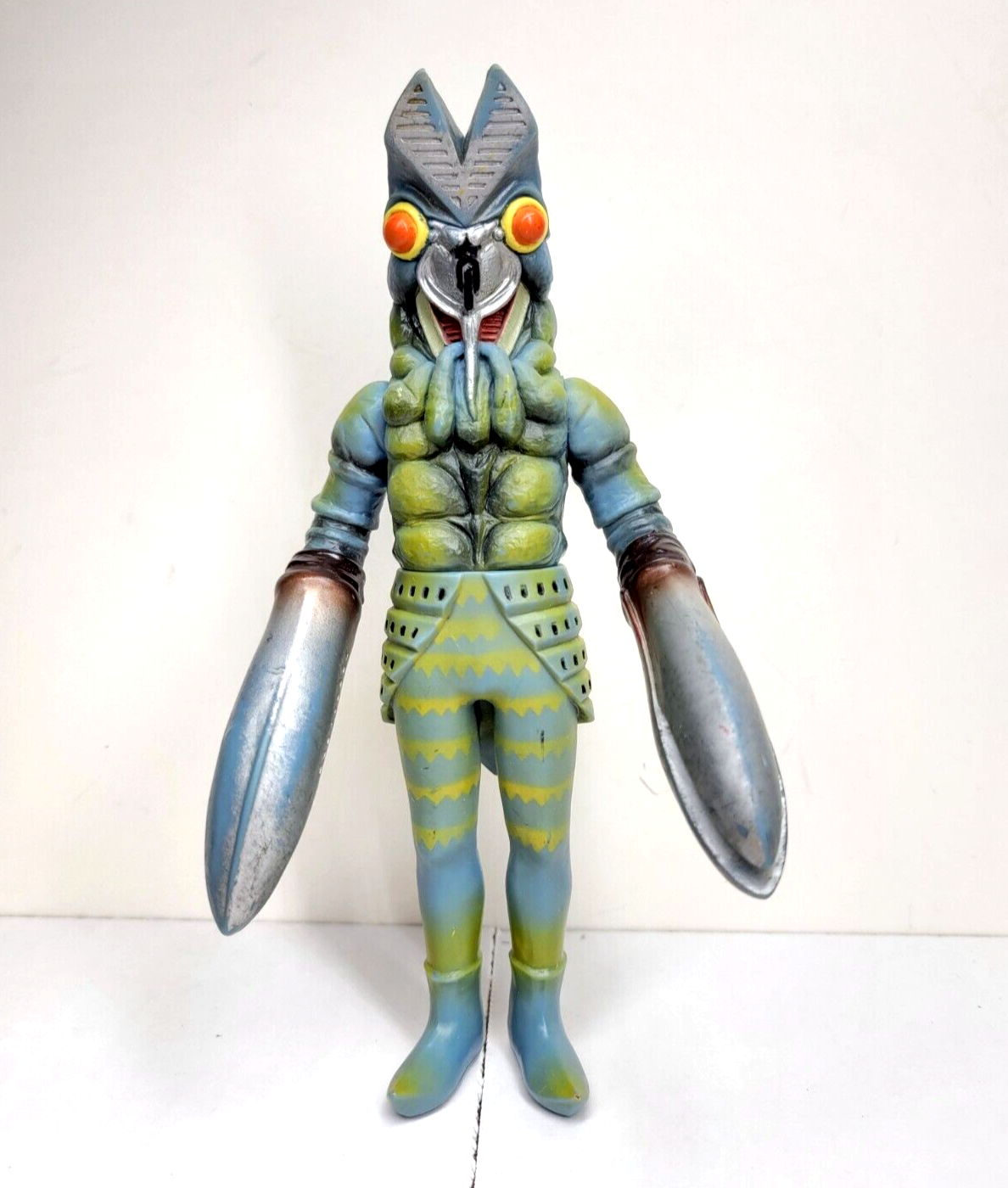 ウルトラマン Alien BALTAN フィギュア s-l1200.jpg