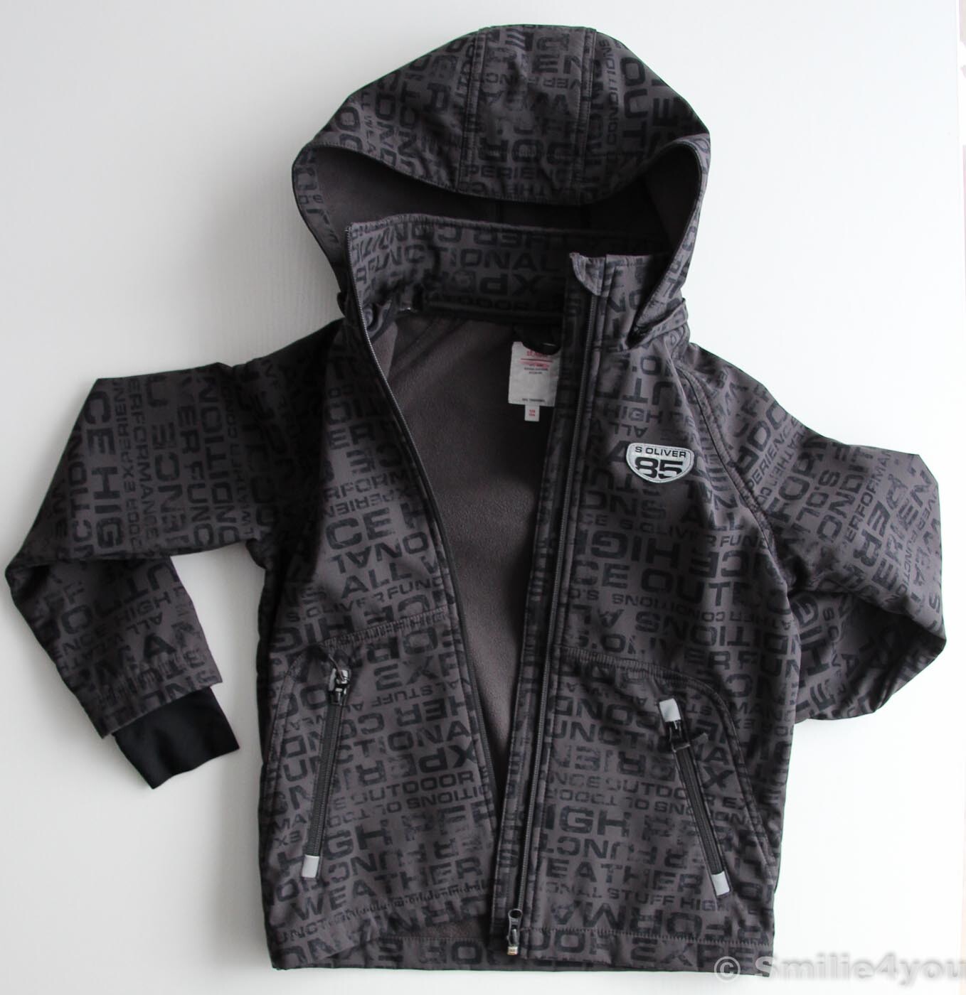 S Oliver Jungenjacke Übergangsjacke Jacke Gr 128 134 [S134]