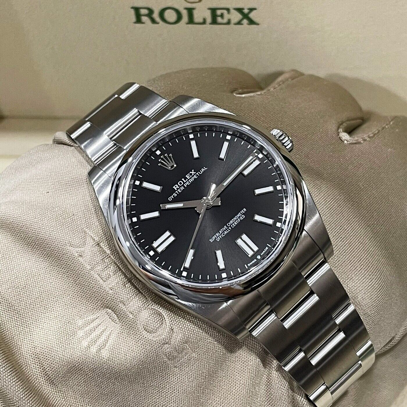 👑 Rolex Oyster Perpetual 124300 Black Oystersteel 2023 👑 Rolex Oyster Perpetual 124300 Black Oystersteel 2023
