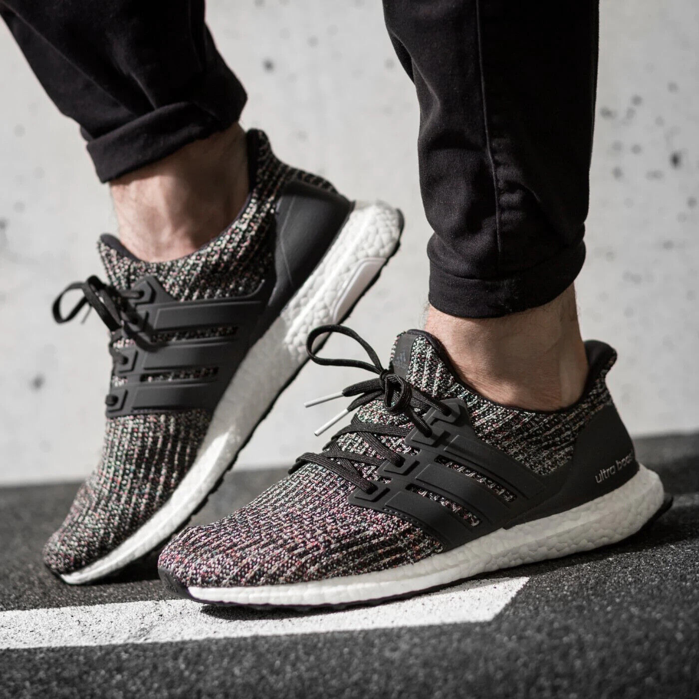 Adidas Ultraboost 4.0 NYC Bodega Men Size 9.5 Black Carbon Adidas Ultraboost 4.0 NYC Bodega Men Size 9.5 Black Carbon
